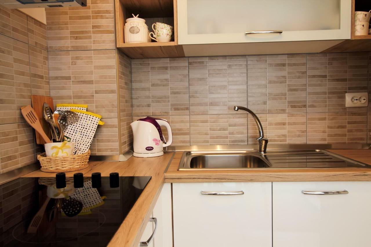 Apartman Ana Leilighet Otočac Eksteriør bilde